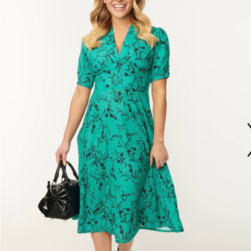 NWT Unique Vintage floral MIDI dress SZ L